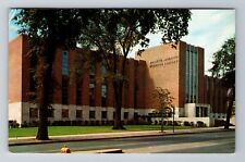 Milwaukee WI-Wisconsin, Marquette University Library, Vintage c1964 Postcard picture