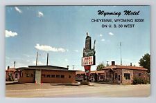 Cheyenne Wy-Wyoming Motel Diner Antique Vintage Souvenir Postcard picture