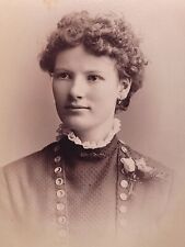 Antiq 1880s Beautiful Young Woman Victorian Brooch Photo Cabinet Card Jackson MI picture