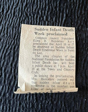 Article Sudden Infant Death Ellen Humleker 1976 Wisconsin Fond du Lac Paper Clip picture