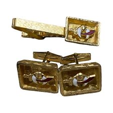 Vintage 1973 Masons Masonic Shriners Gold Tone Cufflinks And Tie Clip picture