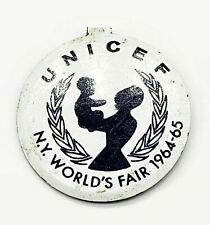 1964-65 New York World's Fair UNICEF Clip On Button picture