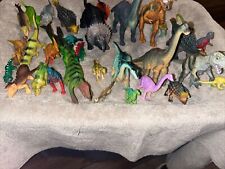 Lot Of 25plus Vintage dinosaurs 🦖 variety of kinds picture