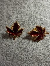 2 Canadian Maple Leaf Lapel Pins Red Enamel Gold Tone Canada Souvenir picture