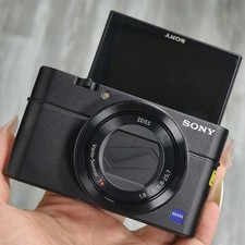 Sony Cyber-shot DSC-RX100 III Digital Camera Black 20.1MP Wi-Fi EVF Flip Screen picture