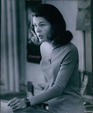 1974 Beauty Queen Marilyn Van Derbur Incest Victim Advocate Crime Photo 7x9 picture