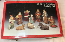 Vintage 1993 Artmark Chicago 11 Piece Porcelain Nativity Set picture