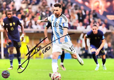 LIONEL MESSI (Argentina Soccer) Hand Signed 7x5
