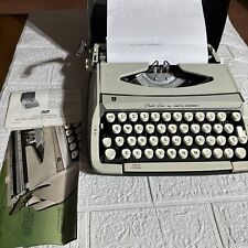 Vintage Smith Corona England Pride Line Zephyr Deluxe Portable Typewriter & Case picture