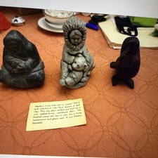 Vtg Alaskan Inuit Style Clay & Wood Sculptures Figurine Set Cook Inlet Souvenir picture