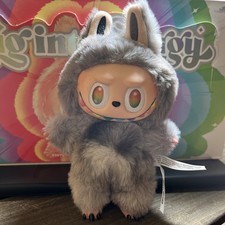 The Monsters Big into Energy V3 labubu Secret ID:Authentic picture