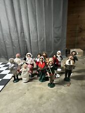 Byers Choice ‘The Caroler’s’ Charles Dickens ‘A Christmas Carol’ 13 Figures picture