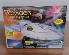 1995 STAR TREK USS VOYAGER NCC-74656 INTREPID PLAYMATES DISPLAY WORTHY BOX‼️ picture