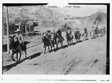 Photo:Insurrectos cavalry patrol picture