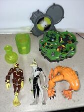 Mixed Lot Of Ben 10 Items  picture