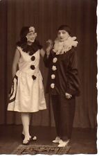 CPA Photo. Pierrot et Colombine.Very good condition visible on scans. PR Payment picture
