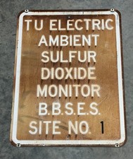 Vintage TU Electric Sulphur Dioxide Monitor Heavy metal sign 18" x 24" picture