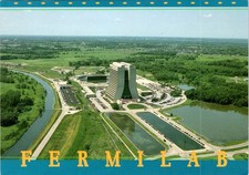 Batavia IL Illinois FERMILAB Particle Physics Accelerator Lab 1995 4X6 Postcard picture
