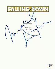 MICHAEL DOUGLAS SIGNED FALLING DOWN FULL SCRIPT SCREENPLAY AUTHENTIC AUTO BAS  picture