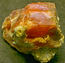 MSH 2CM SERANDITE CRYSTAL GREAT COLOR,PARTIALLY CUTTABLE. 4X3X3CM, CANADA 225ct picture
