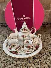 Royal Albert Le Petite Tea Set Old Country Roses New In Box picture