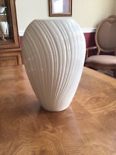 Lenox Large Vase MIRAGE Porcelain Cream White Wave Ribbed 1980’s Large 10.5 in picture