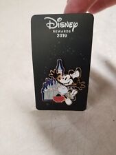 Disney Visa Rewards Card 2019 Mickey Mouse 90th STEAMBOAT WILLIE CASTLE Pin picture