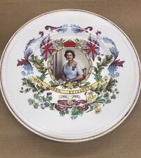Queen Elizabeth Golden Anniversary Commemorate Plate 1952-2002 British Made picture