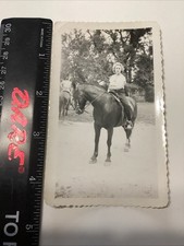 Vintage Photo-(VP113)1950’s picture