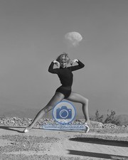 BALLERINA MODEL INFRONT OF NULEAR ATOMIC BOMB MUSHROOM CLOUD TEST 8X10 PHOTO picture