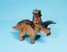 Bandai The Diversity of Life on Earth Dinosaur Pentaceratops B movable figure picture