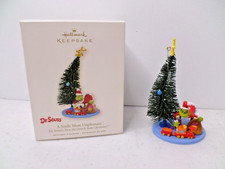 2008 Hallmark Keepsake ~ A Smile Most Unpleasant ~ Dr. Seuss The Grinch picture
