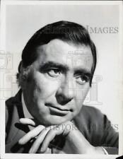 1954 Press Photo Actor Robert Newton - afa08826 picture
