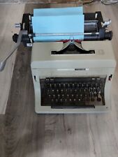 Manual Typewriter Olivetti Great Britain Vintage Model LINEA 88 Works Great picture