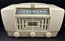 Vintage 1947 RCA Victor 66X11 Superheterodyne Bakelite Vaccum Tube Radio picture