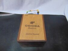 vintage Cohiba Jibaritos Limited Reserve wooden carrying case w/ beaded handle picture