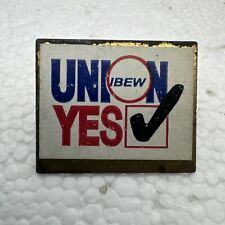 Vintage UFCW 1360 local Union Yes lapel pin picture