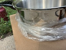 NEW Lifetime Cookware 3 QT Stainless Steel 12 Element Solar Cap #1849 picture