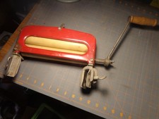 Vintage Red Washing Machine Wringer Mechanical Old Hand Crank Chamois Laundry picture