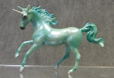 Breyer * Permafrost * Blind Bag Fire and Ice Unicorn Stablemate Model Horse picture