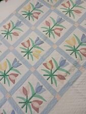 Vintage Arch Quilts - Hawthorne, NY Floral Quilt - Approximately 6.5 Ft X 5.5ft picture