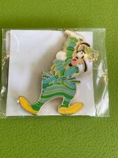 MINT Tokyo Disney Resort 35th Anniversary Cast-Exclusive Lanyard Accessory Goofy picture