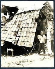 CUBAN BEGGARS SOCIAL EXCLUSION POOR HOUSING CONDITION CUBA 1950s VTG Photo Y 168 picture