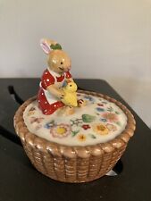 Villeroy & Boch Bunny Family With Duck In Basket, Colorful with Music Box WORKS picture