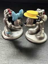 Disney Fine Pewter Figurines ~ Mickey & Minnie Kissing picture