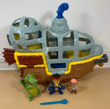 Disney Jr Jake & the Neverland Pirates Bucky sub ship cannon & missile Izzy Croc picture